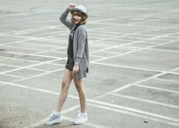 Giày bánh mì là gì​? – Sự Lựa Chọn Cá Tính và Độc Đáo cho Cả Phái Đẹp và Phái Mạnh