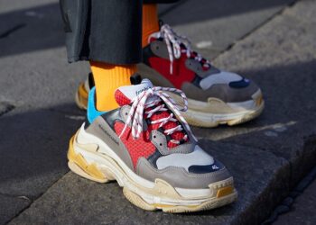 Rất nhiều người tìm kiến shop giày sneaker Biên Hòa