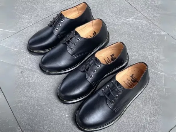Cách phối đồ với giày Dr Martens nam trong mùa hè