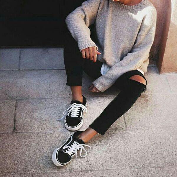Phong cách năng động với quần short và Vans Sk8