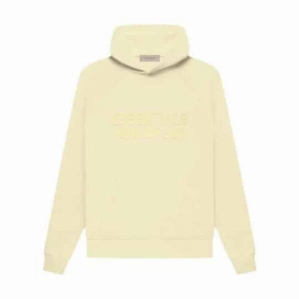 Áo hoodie và quần jogger kết hợp với Vans Fear of God