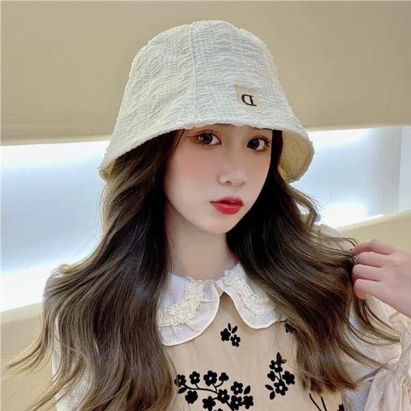 Các loại mũ chống nắng cho nữ phổ biến, từ rộng vành đến mũ bucket thời trang