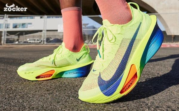 Giày chạy bộ nam Nike với các công nghệ đệm hiện đại giúp tăng hiệu suất và độ bền